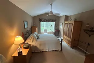 398 White Oak Ln, Lake Barrington, IL 60010 - Photo 14