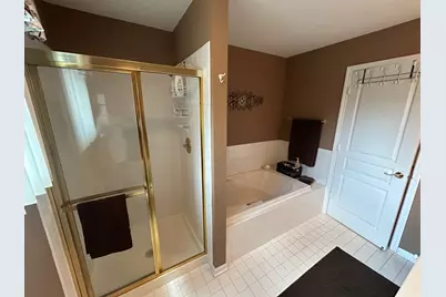 398 White Oak Lane, Lake Barrington, IL 60010 - Photo 18