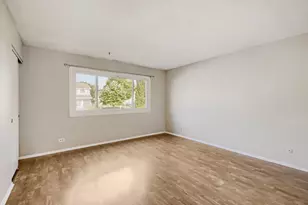 3729 Dory Cir E, Hanover Park, IL 60133 - Photo 18