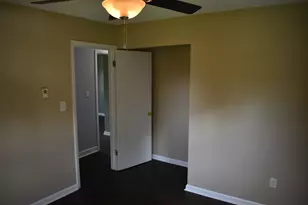 124 Hislop Dr, Cissna Park, IL 60924 - Photo 20