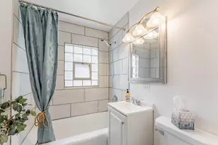 8836 S Carpenter St, Chicago, IL 60620 - Photo 14