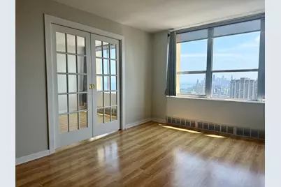 655 W Irving Park Road #4907, Chicago, IL 60613 - Photo 10