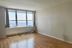 655 W Irving Park Rd, Chicago, IL 60613 - Photo 8