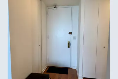 655 W Irving Park Road #3806, Chicago, IL 60613 - Photo 4