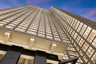 655 W Irving Park Rd, Chicago, IL 60613 - Photo 18