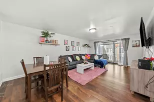 9812 S Karlov Ave, Oak Lawn, IL 60453 - Photo 6
