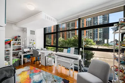 201 N Westshore Drive #604, Chicago, IL 60601 - Photo 12