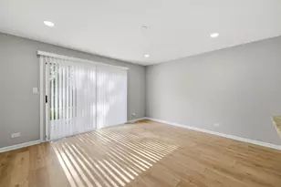 17690 Hillcrest Dr, Country Club Hills, IL 60478 - Photo 6