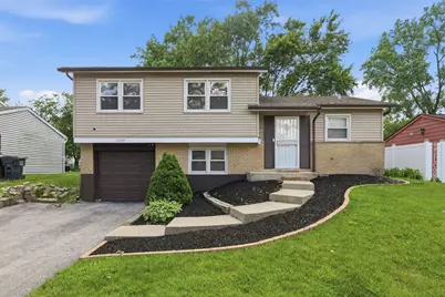 17690 Hillcrest Drive, Country Club Hills, IL 60478 - Photo 1