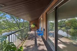 2 Cinnamon Creek Dr, Palos Hills, IL 60465 - Photo 18