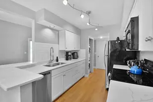 1234 N Knollwood Dr, Palatine, IL 60067 - Photo 10
