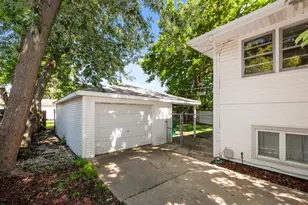 16754 Oconto Ave, Tinley Park, IL 60477 - Photo 18