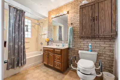 16754 Oconto Avenue, Tinley Park, IL 60477 - Photo 10