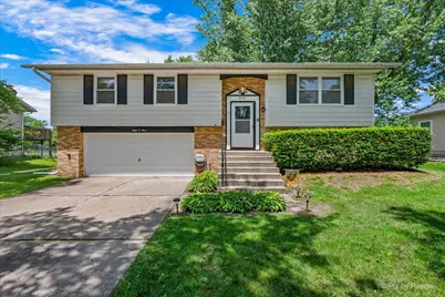 809 Stowell Avenue, Streamwood, IL 60107 - Photo 1