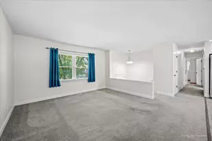 809 Stowell Ave, Streamwood, IL 60107 - Photo 2