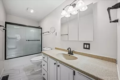 809 Stowell Avenue, Streamwood, IL 60107 - Photo 14