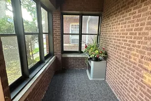 7541 S Merrill Ave, Chicago, IL 60649 - Photo 4