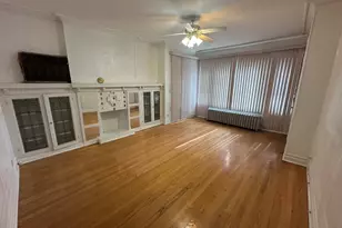 7541 S Merrill Ave, Chicago, IL 60649 - Photo 2