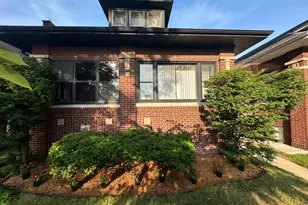 7541 S Merrill Ave, Chicago, IL 60649 - Photo 1