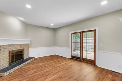 2009 Crescent Drive, Champaign, IL 61821 - Photo 4