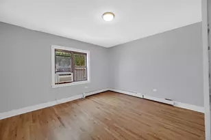 2620 W Foster Ave, Chicago, IL 60625 - Photo 20