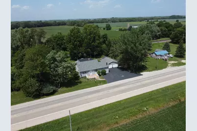 10124 US Rt 20, Garden Prairie, IL 61038 - Photo 2