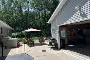 11 Timberlane Dr, Putnam, IL 61560 - Photo 8