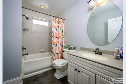 [Address not provided], Wheaton, IL 60187 - Photo 20