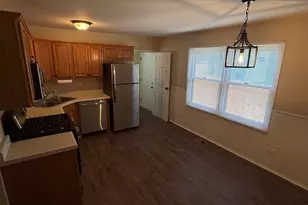 503 Greenwood Dr, Round Lake Park, IL 60073 - Photo 8