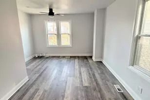 8640 S Blackstone Ave, Chicago, IL 60619 - Photo 6