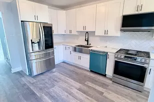 8640 S Blackstone Ave, Chicago, IL 60619 - Photo 8