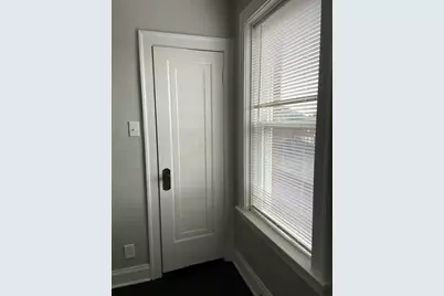 7922 S Marshfield Avenue #3f, Chicago, IL 60620 - Photo 2
