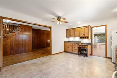 9253 S Sacramento Avenue, Evergreen Park, IL 60805 - Photo 14