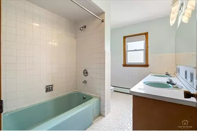 9253 S Sacramento Avenue, Evergreen Park, IL 60805 - Photo 26