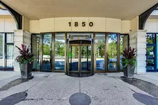 1850 N Clark St, Chicago, IL 60614 - Photo 2