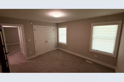 411 W Pierce Road, Itasca, IL 60143 - Photo 10
