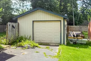 22235 W Greene Ln, Antioch, IL 60002 - Photo 2