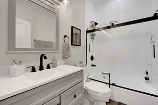 4437 N Broadway St, Chicago, IL 60640 - Photo 14