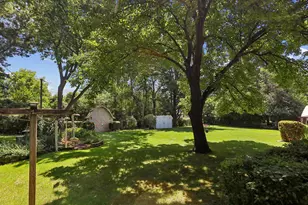 20W135 98th St, Lemont, IL 60439 - Photo 4