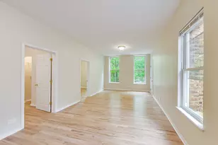 2323 N Cambridge Ave, Chicago, IL 60614 - Photo 4