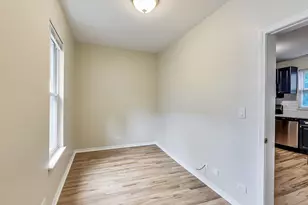 2323 N Cambridge Ave, Chicago, IL 60614 - Photo 8