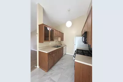 341 Jefferson Court, Vernon Hills, IL 60061 - Photo 8