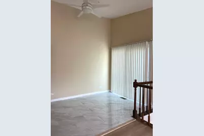 341 Jefferson Court, Vernon Hills, IL 60061 - Photo 6