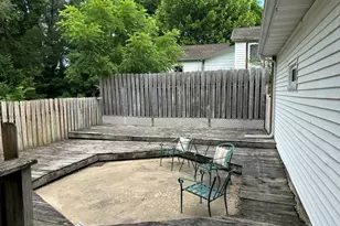 302 N Carroll St, Mount Carroll, IL 61053 - Photo 4