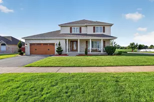 1692 185th St, Lansing, IL 60438 - Photo 2