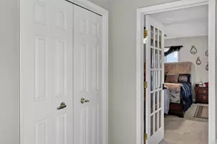 1692 185th St, Lansing, IL 60438 - Photo 16