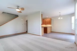 2636 Pond View Dr, Algonquin, IL 60102 - Photo 8