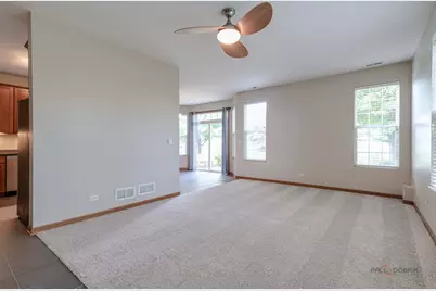 2636 Pondview Drive, Algonquin, IL 60102 - Photo 10
