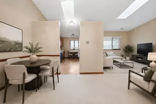 10521 S Roberts Rd, Palos Hills, IL 60465 - Photo 4
