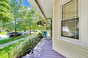 5730 W Windsor Ave, Chicago, IL 60630 - Photo 4